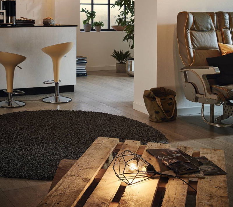 Настольная лампа Тарбс черный 94192_1