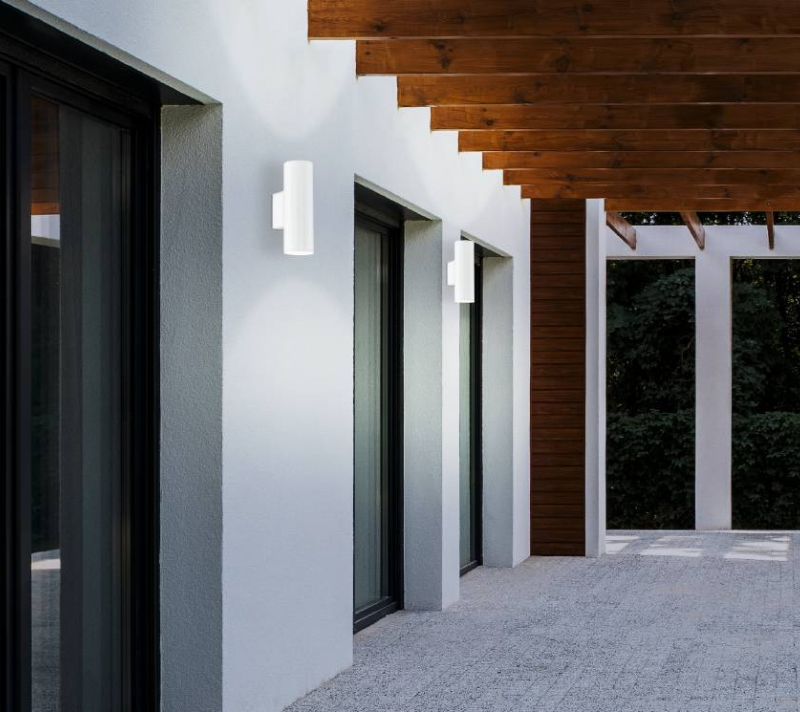 Настенный светильник светодиодный Рига белый 94101_1